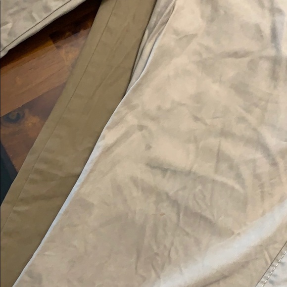 American Eagle khaki pants, 29 x 32 - Picture 4 of 6